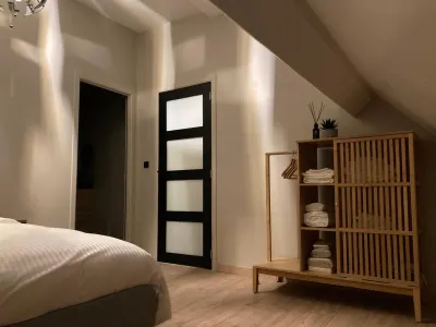 Roya’s Home Private Studio Brussels Airport - Zaventem附近的飯店