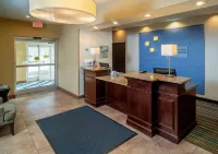 Holiday Inn Express & Suites Charleston-Kanawha City