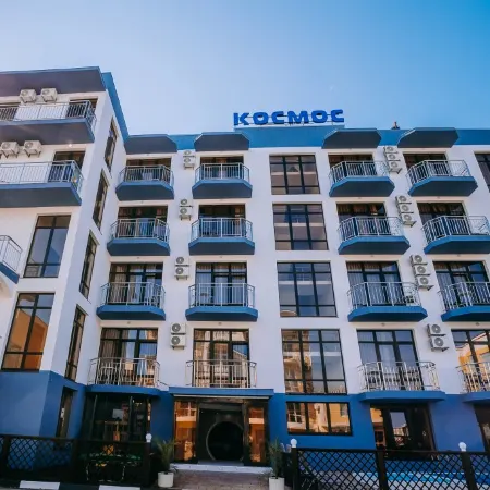 Hotel Kosmos U Akvaparka