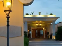 โรงแรมอีเดน ร็อก - ที่มีสปา