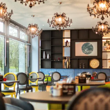 Holiday Inn - the niu, MOOD MAINZ by IHG