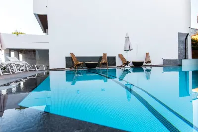 Kahlua Sea View Suites