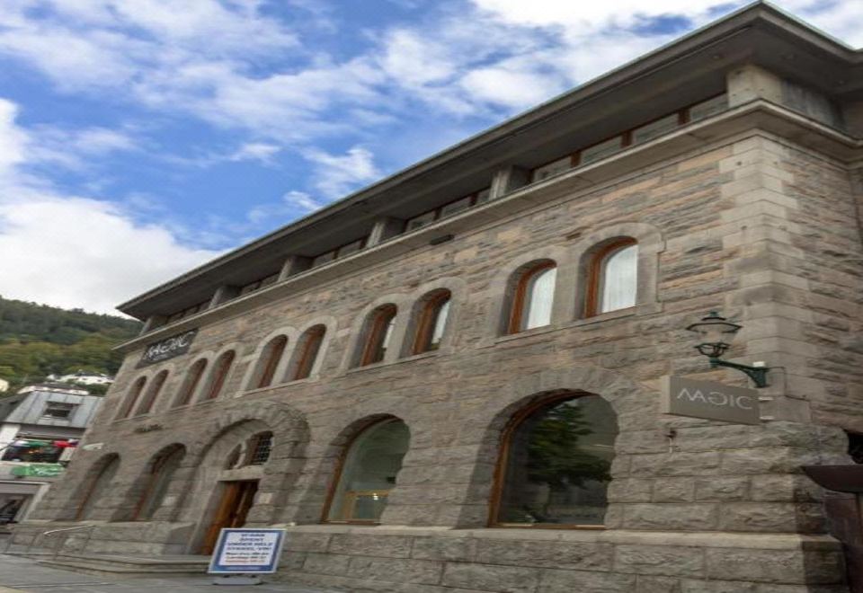 hotel overview picture