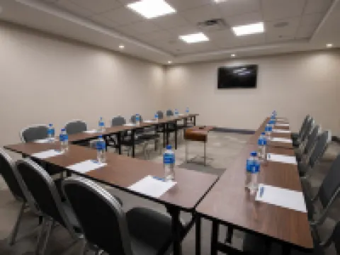 Four Points by Sheraton Atlanta Airport West Hotels in East Point