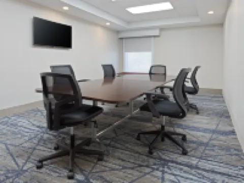 Holiday Inn Express & Suites CINCINNATI RIVERFRONT by IHG Hotels in Covington