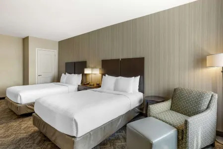 Best Western Plus Philadelphia-Pennsauken Hotel Отели в г. Кэмден