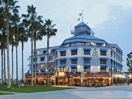 Hotel 10 Itajai/Navegantes