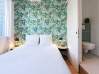 เลอ แบร์เลียต-มงแปลซีร์ โรงแรมใกล้Flower Tree