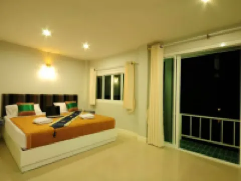 Baan Chay Namm Resort Hotels in Bang Sao Thong