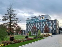 Hotel am Remspark Hôtels à proximité de : Burg Hohenrechberg