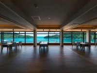 Oki Plaza Hotel Hotel di Oki District