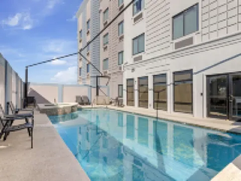 舒適套房酒店 拉雷多酒店