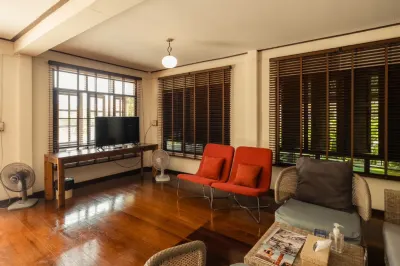 Baankwaeom Boutique Homestay Amphawa บ้านแควอ้อม บูติคโฮมสเตย์ Các khách sạn ở 