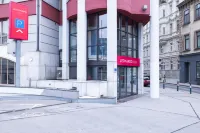 Leonardo Hotel Vienna Westbahnhof Hotel di 