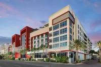 Costa Hollywood Beach Resort Hotels near High Powered Graphics