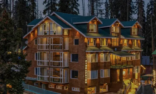 Hotel Pine Spring Gulmarg