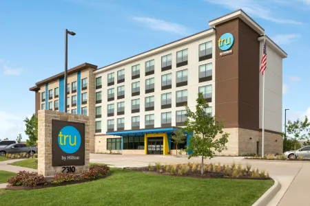 Tru by Hilton Frisco Dallas Отели рядом с достопримечательностью «Парк Фриско Коммонс»