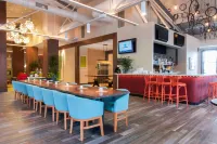 Hilton Garden Inn Burlington-Downtown Hotels in Burlington