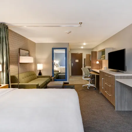 Home2 Suites by Hilton Grand Rapids North