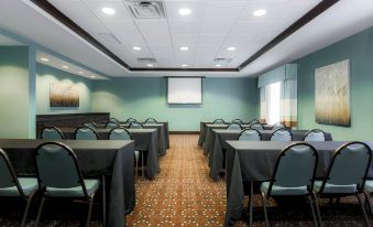 Hampton Inn & Suites Wheeling-The Highlands
