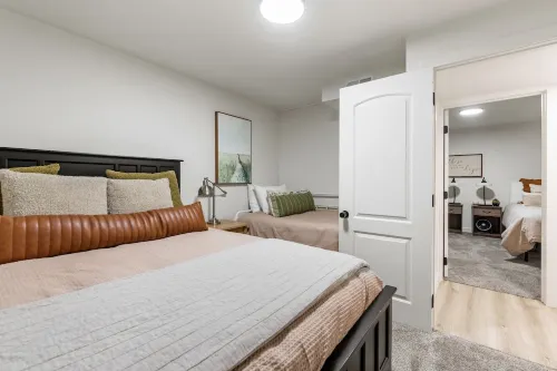 Comfortable stay near Park City & Midway! Easy Access, Keyless entry!
