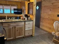 Pap’s Place ideal for long term rentals Hotels in Upshur County