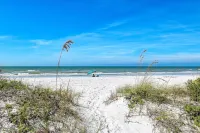 Large, Ground Floor, Indian Rocks Beach Condo, Sunset Paradise, Gulf Side!