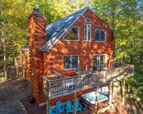 The Challenge House*mega games*hottub*beach*lake*The ultimate Poconos game house Hotels in Tunkhannock Township