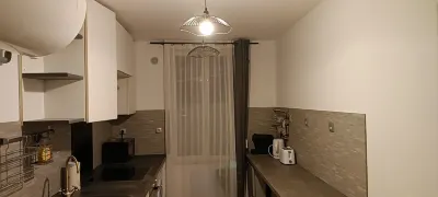 Duplex Lumineux & Wifi Netflix UFR LEA - Université de Lille附近的飯店