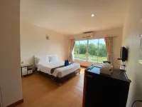 Siriburi Resort فنادق في كانوم