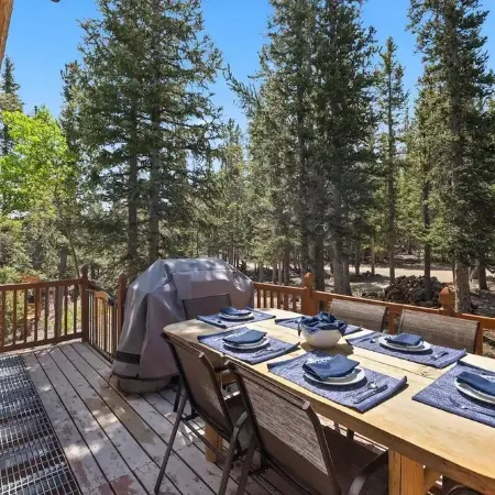 Enjoy the Now in an Alpine Oasis