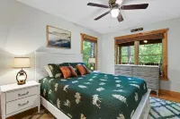 Family Cabin Fun: Deck Slide, Hot Tub, Fire Pit & Resort Amenities!