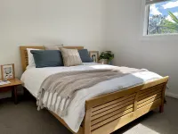 modern family farmhouse with valley views Hotels in Paterson