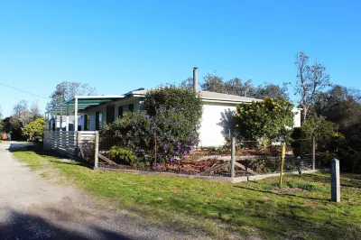 Paradise Retreat