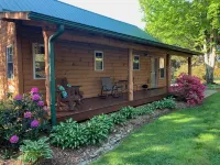 Lazy Lake Cabins - Cozy comfort in the Blue Ridge Mountains - Alppimaja
