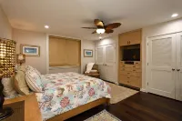 Beautiful Beachfront Home with Private Pool/ Firepit /on the Gulf