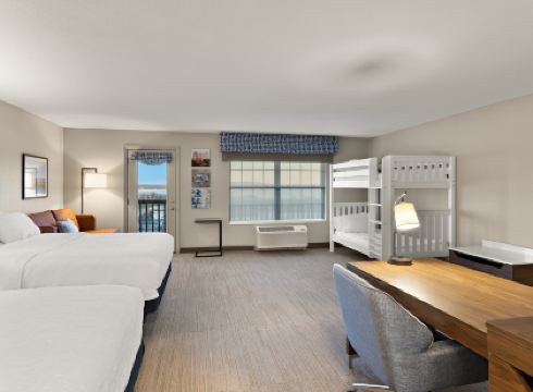 Hampton Inn & Suites Petoskey