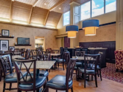 ハンプトン イン & スイーツ ウィリアムスバーグ - リッチモンド ロード ウィリアムズバーグのホテル