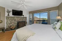 CONDO SITTING RIGHT ON TOP OF A WATERFALL AND MOUNTAIN VIEW!