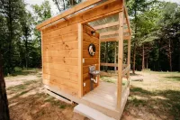 Black Creek Glamping