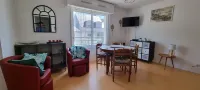 Confortable Studio Avec Balcon en Plein Centre de Concarneau - Parking Privé - 3성급