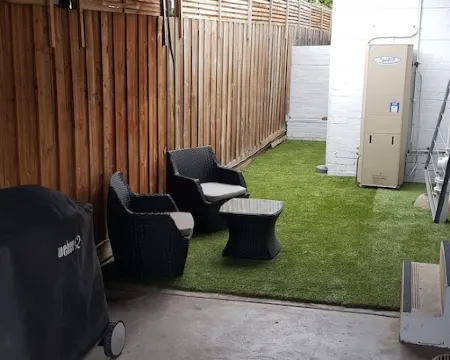 Central & Tranquil Two-Bedroom Home in the Heart of Essendon Hotels in Essendon