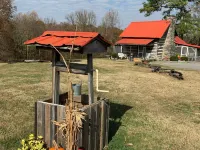 Log Cabin Escape - Full Log Cabin Home Hotels in Giles County