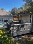 Charming 3-bed, 2-bath house in Mableton with Wi-Fi, seasonal pool, firepit Hotels near New Hans Chinese Restaurant