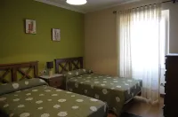 Rustic house with sea views Hotels in Comarca de Muros