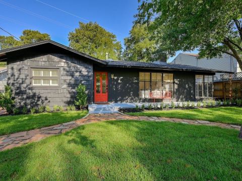 Central Austin home located minutes to UT & downtown