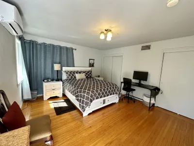 Entire ADU Within Walking Distance to Downtown Walnut Creek Hotels near Walgreens