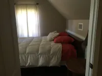 Perfect Aggie Game Day Place or Secluded  Oasis for a getaway. Hotels in Madison County