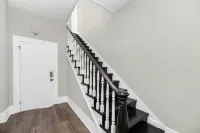 Luxury Apartment in Central Mooresville Apt. A