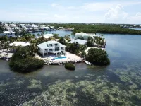 Ocean Dream, Family friendly, Direct Ocean, Pool/spa, Kayaks, Giant chess, bocci